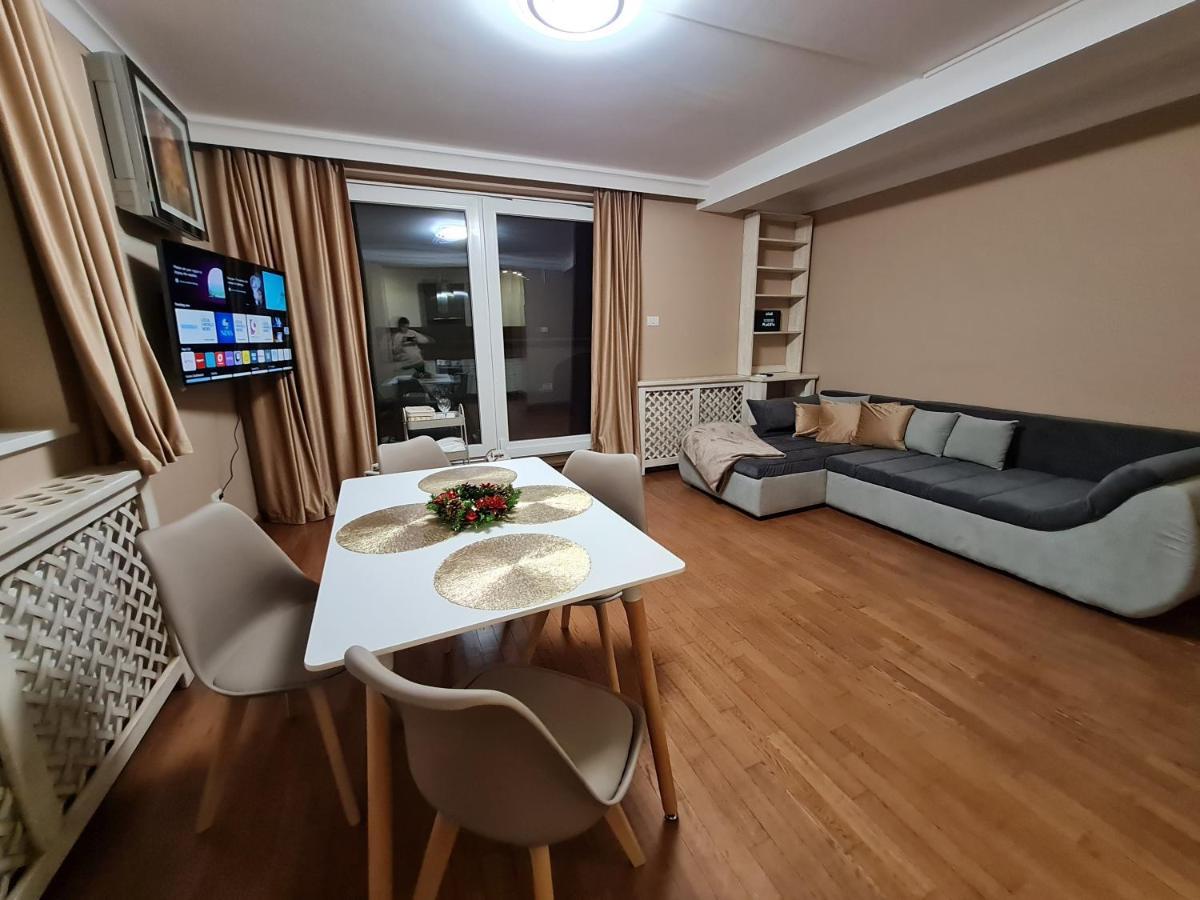 Arad Wellness Apartment Bagian luar foto