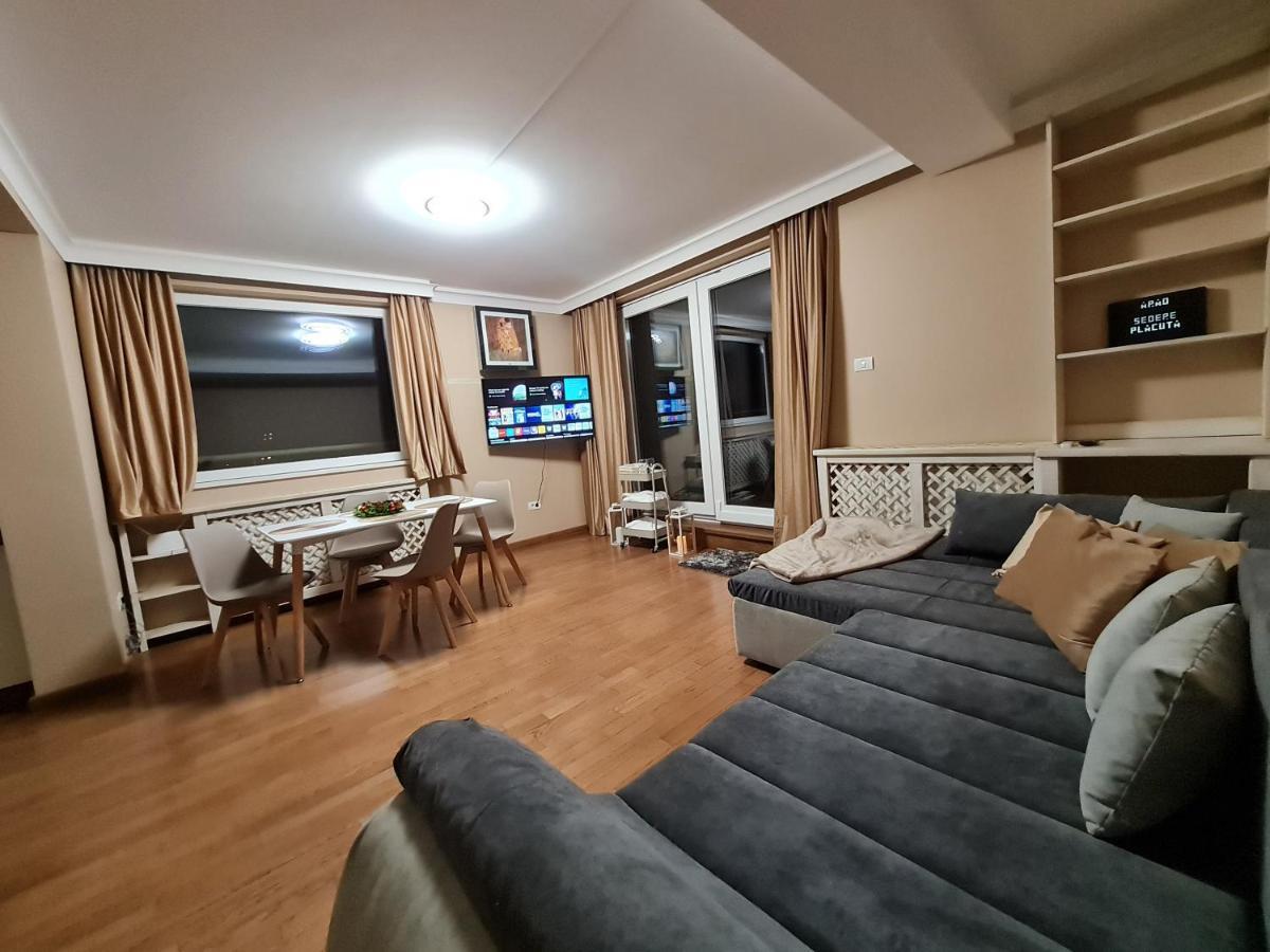Arad Wellness Apartment Bagian luar foto