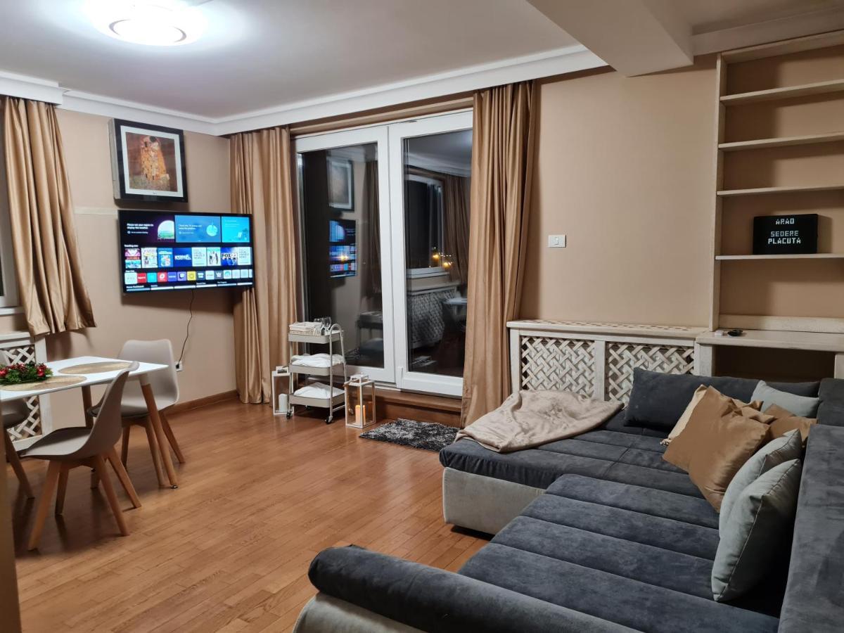 Arad Wellness Apartment Bagian luar foto